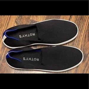 Rothy’s Size 11.5 Black Solid Sneakers
